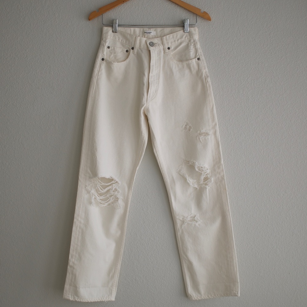 Moussy Vintage, White distressed denim, size 27